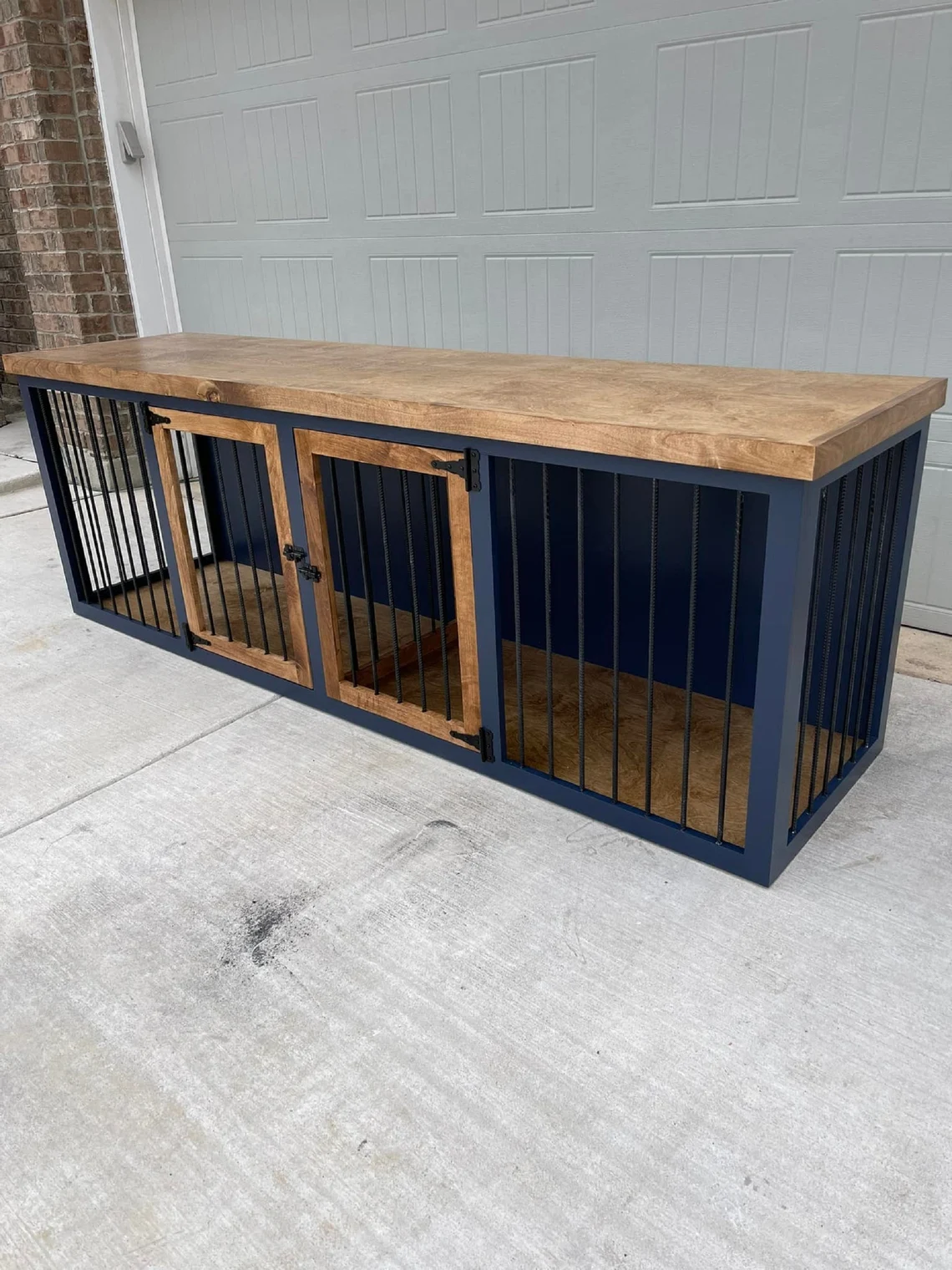DIY WOODEN DOUBLE DOG CRATE